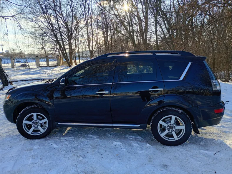 Mitsubishi Outlander 2010