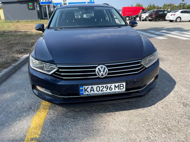 Volkswagen Passat 2015 - 18