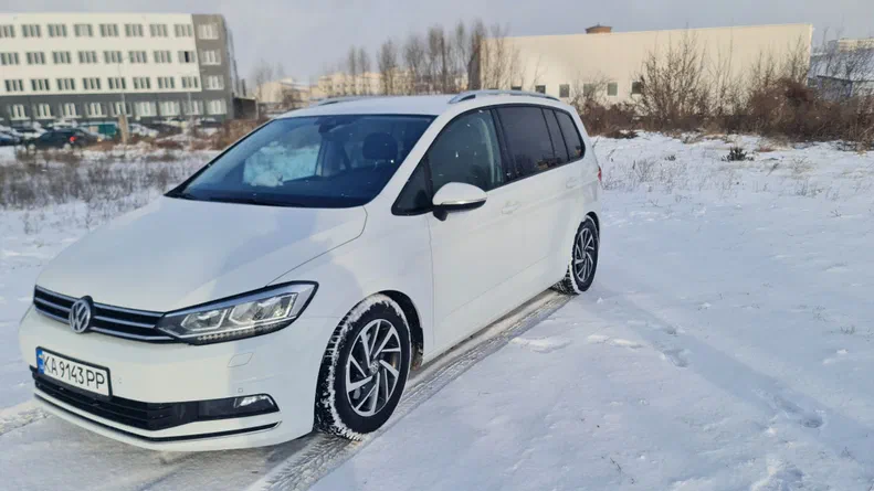 Volkswagen Touran 2018 - 0