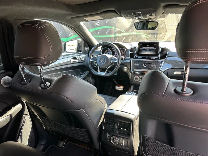 Mercedes-Benz GLE 2017 - 8