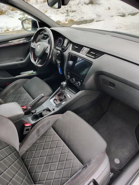 Skoda Octavia 2017 - 13