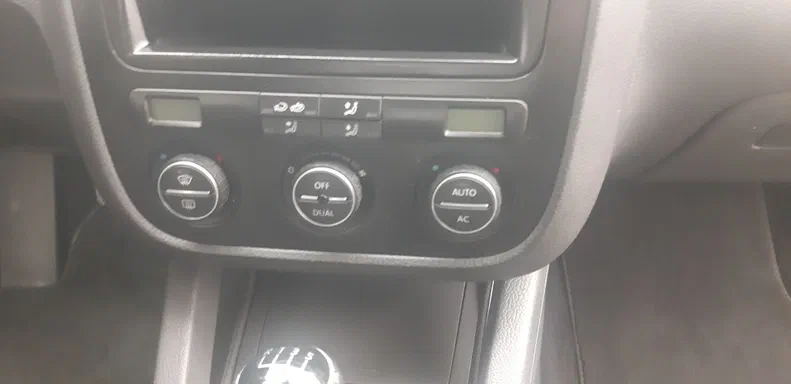 Volkswagen Golf 2008 - 13