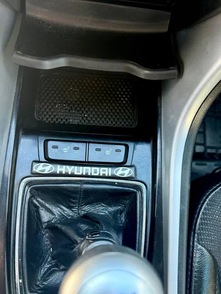 Hyundai Sonata 2010 - 17