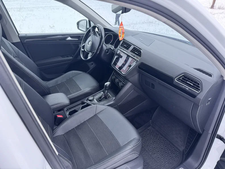 Volkswagen Tiguan 2017 - 13