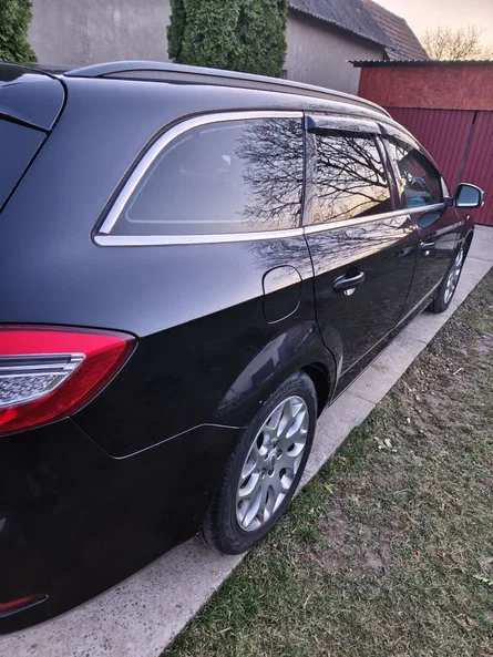 Ford Mondeo 2013 - 21