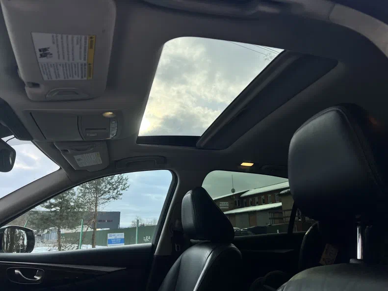 Infiniti Q50 2015 - 16