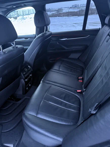 BMW X5 2016 - 32