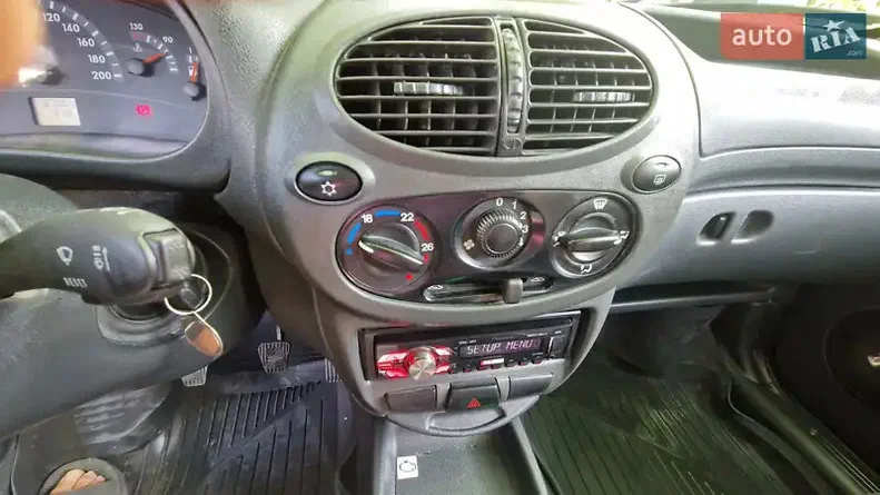 Lada (ВАЗ) Kalina 2012 - 5