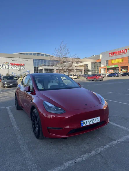 Tesla Model Y 2022
