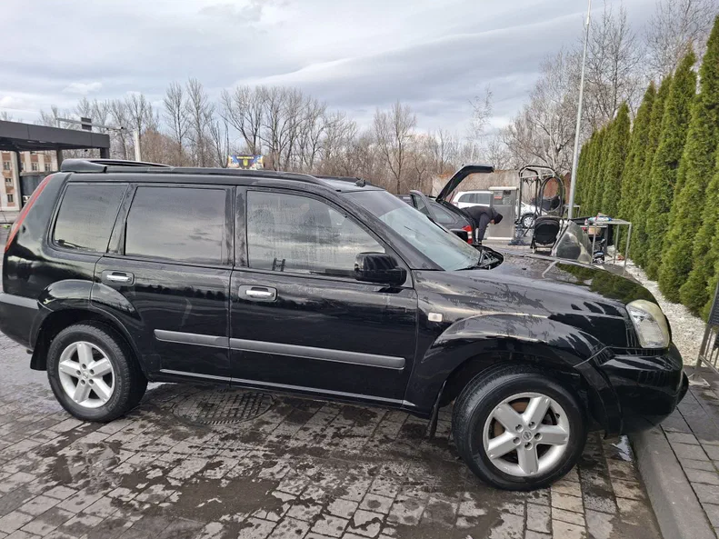 Nissan X-Trail 2004 - 7