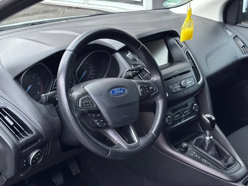 Ford Focus 2016 - 12