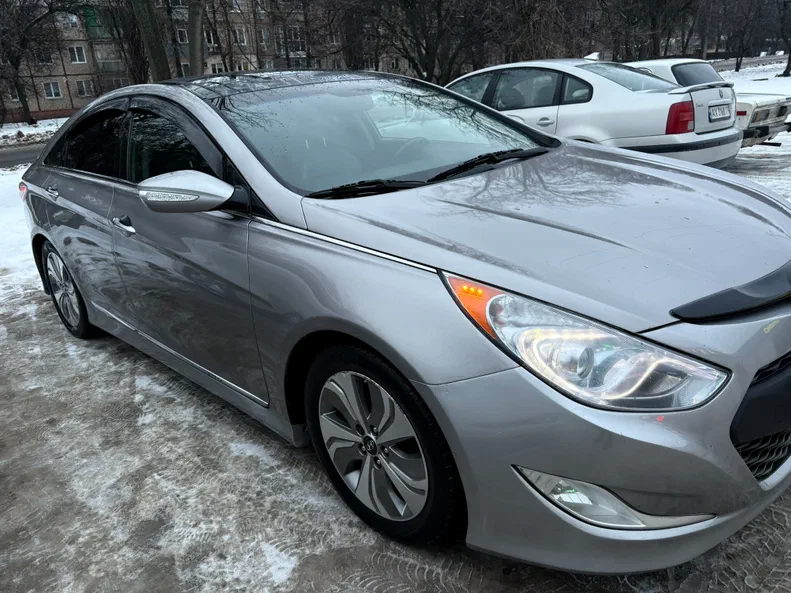 Hyundai Sonata 2013