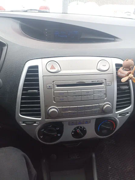 Hyundai i20 2011 - 8