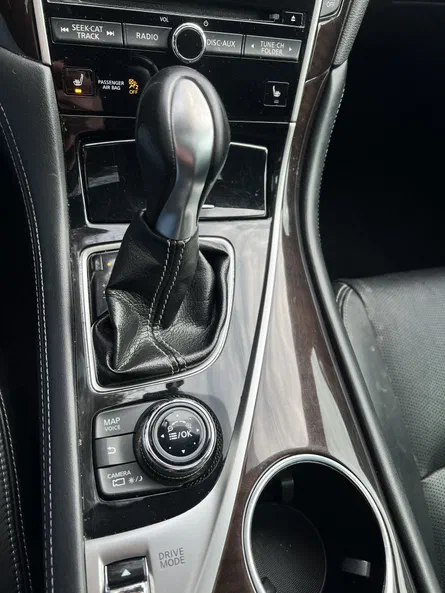 Infiniti Q50 2015 - 18