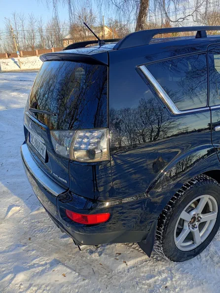 Mitsubishi Outlander 2010