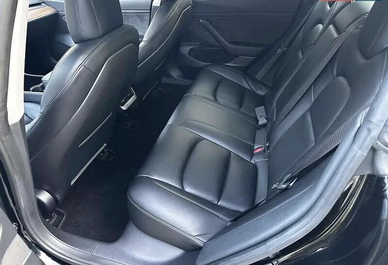 Tesla Model 3 2020 - 9