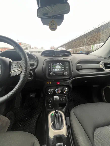 Jeep Renegade 2015 - 11