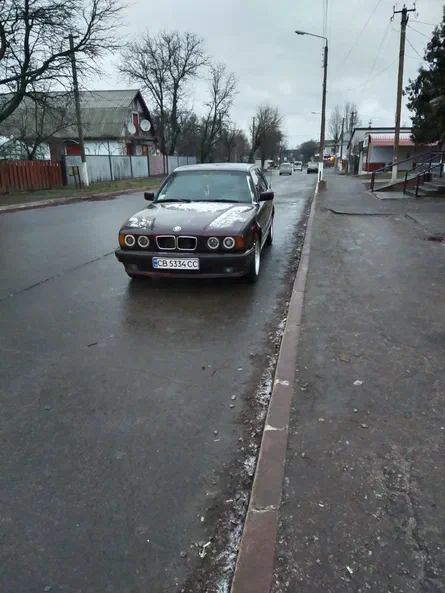 BMW 5 серія 1995 - 10