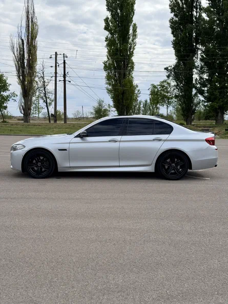BMW 5 серія 2014 - 5