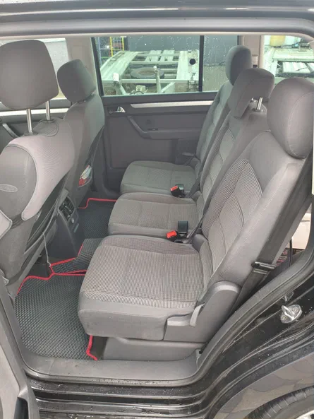 Volkswagen Touran 2004 - 5