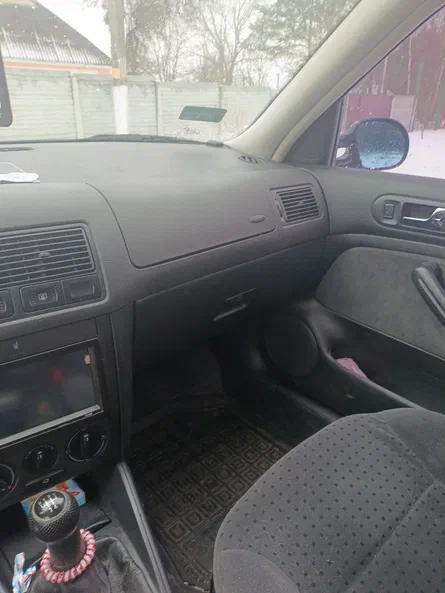 Volkswagen Golf 1998 - 8