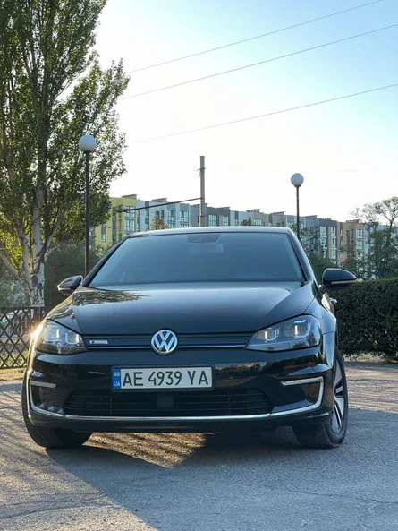Volkswagen Golf 2016 - 1