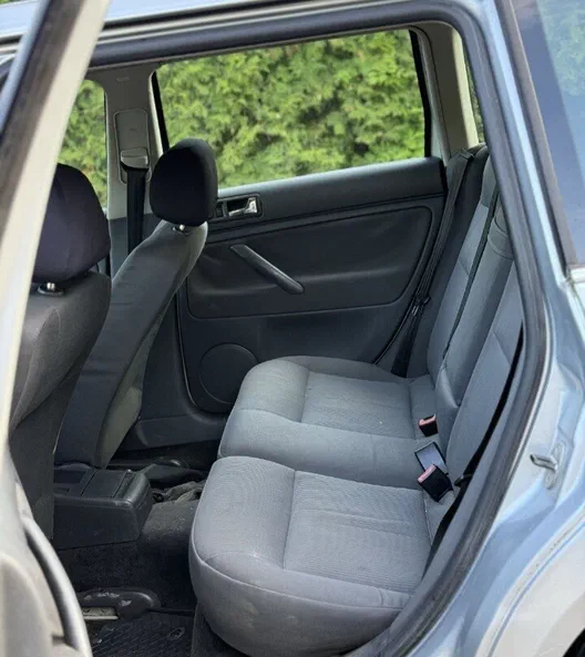 Volkswagen Passat 2006 - 2