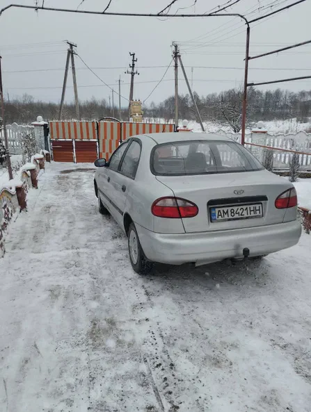 Daewoo Lanos 2007 - 9
