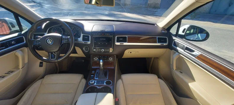 Volkswagen Touareg 2016 - 15