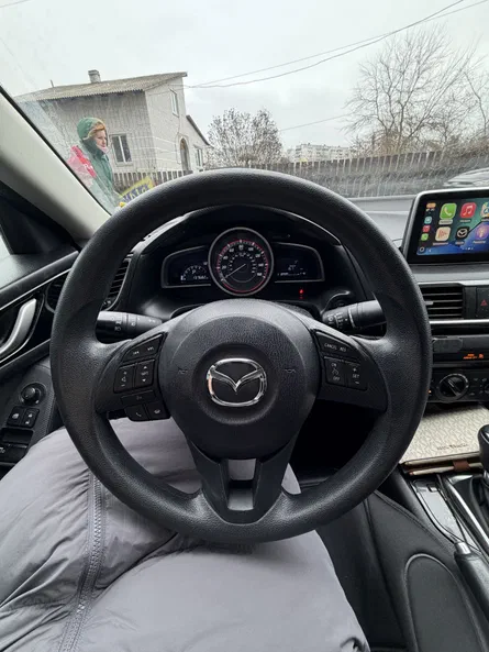 Mazda 3 2016