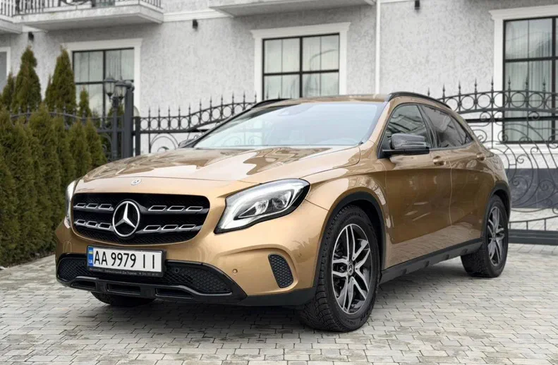 Mercedes-Benz GLA 2017 - 59