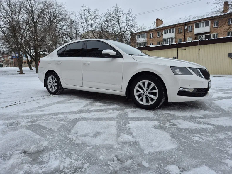 Skoda Octavia 2018 - 10