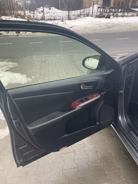 Toyota Camry 2014 - 11