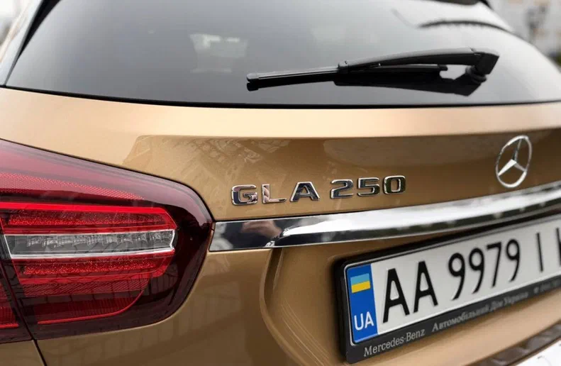 Mercedes-Benz GLA 2017 - 38