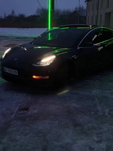 Tesla Model 3 2020