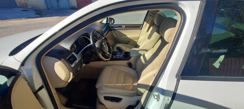 Volkswagen Touareg 2016 - 9
