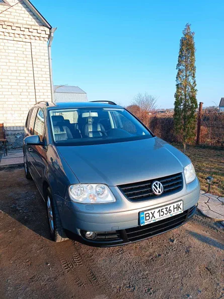 Volkswagen Touran 2004