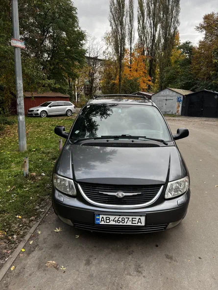 Chrysler Voyager 2004 - 4