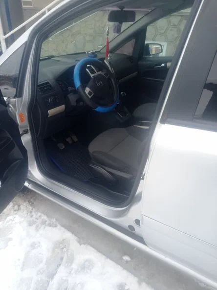 Opel Zafira 2008 - 6