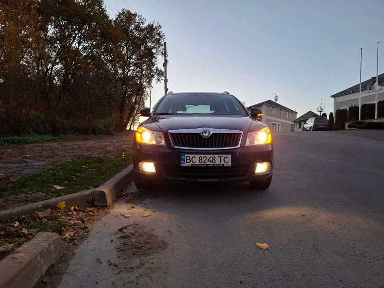 Skoda Octavia 2011 - 3