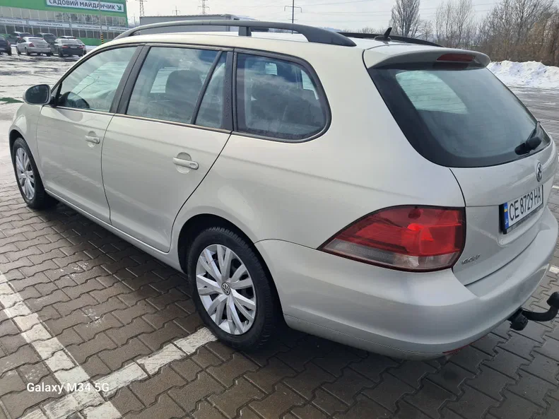 Volkswagen Golf 2011 - 7