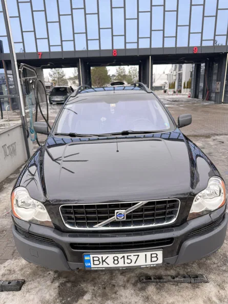 Volvo XC90 2003