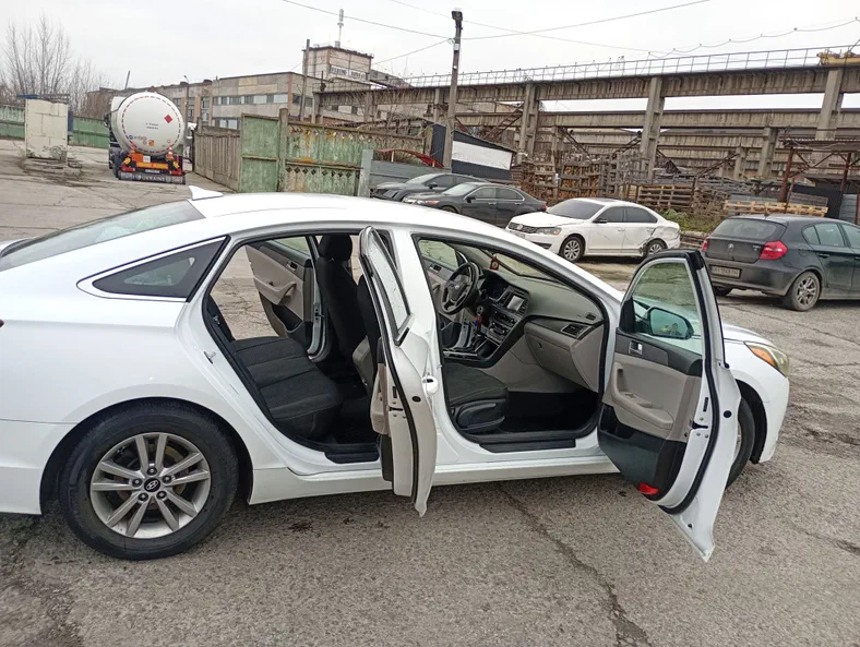 Hyundai Sonata 2016 - 5