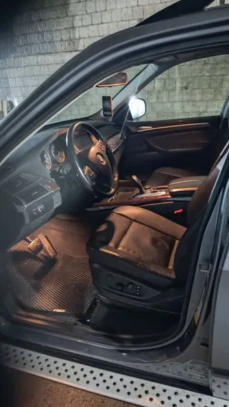 BMW 5 серія 2013 - 9