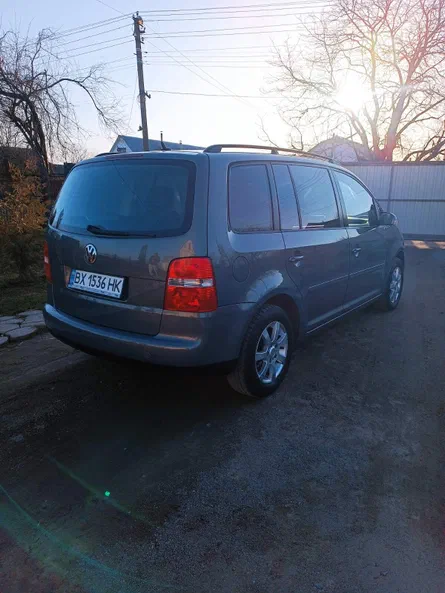Volkswagen Touran 2004 - 8