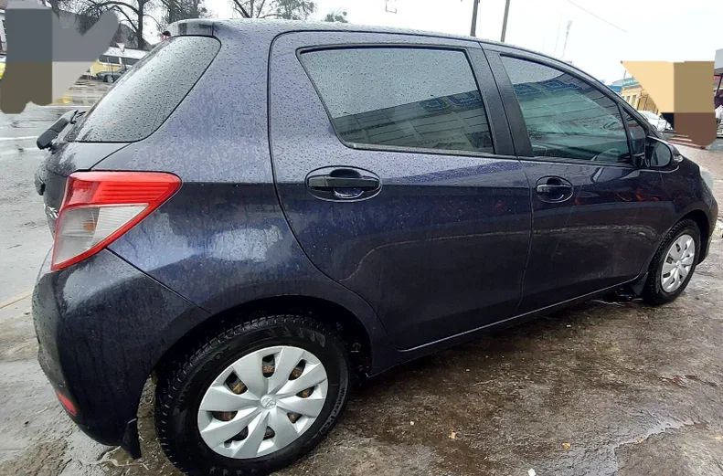Toyota Yaris 2013 - 9