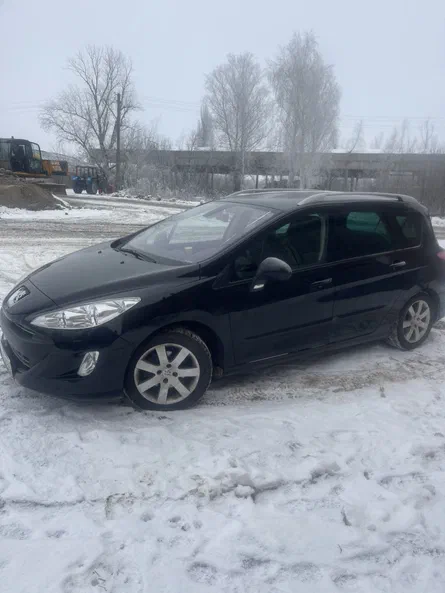 Peugeot 308 2010 - 12