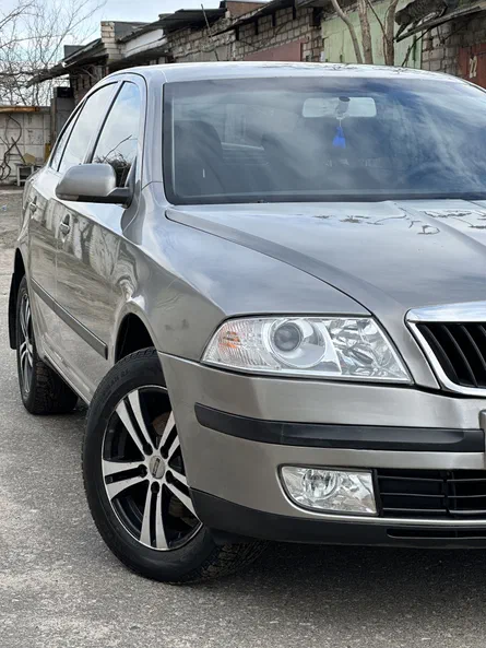 Skoda Octavia 2008 - 5