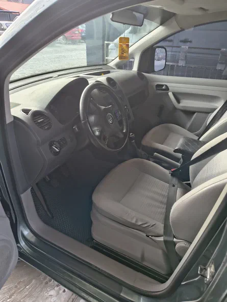 Volkswagen Caddy 2004 - 5