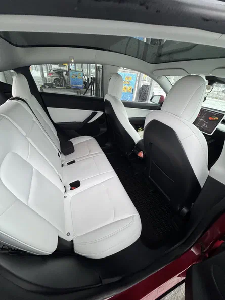 Tesla Model Y 2022 - 10